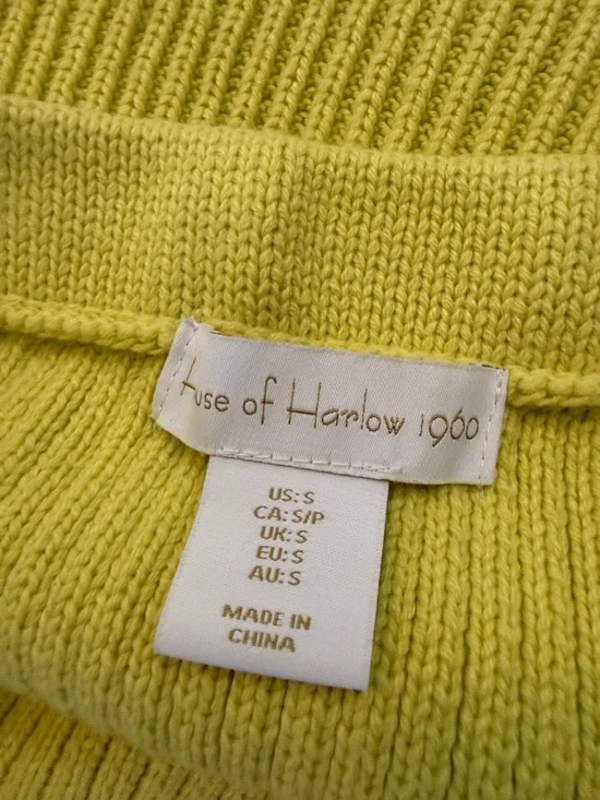 Worn once pale yellow matching crochet set - tank and skirt - Picture 6 of 6